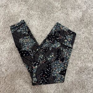 Lululemon floral legging